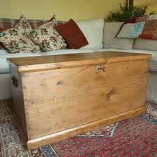 Antique Pine Chest Victorian Trunk Blanket Box Old Wooden Chest Coffee Table Unbranded Antiquestyle Chest Coffee Table Wooden Chest Blanket Box