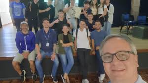 Educação e prática integradas: transformando ideias em soluções de impacto 