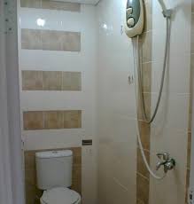 Namun jika ukuran kamar mandi anda yang terlalu kecil, maka. 20 Desain Kamar Mandi Ukuran 1x1 5 Paling Top