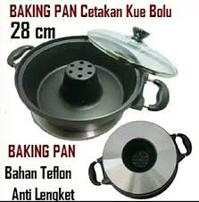 Dan kalau kamu menggunakan baking pan, panaskan alas besinya. Jual Loyang Cetakan Kue Bolu Teflon Anti Lengket Baking Pan 28cm Plus Tutup Kaca Di Lapak El Store Bukalapak