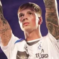 Calvin McCord vs. Adauto Silva Dos Santos, Never Back Down