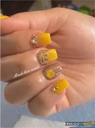 Diseños de uñas acrílicas cortas que están en tendencia y que puedes probar fácilmente. Ideas De Unas Acrilicas Cortas Salon Glamour Unisex Facebook