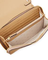 Tory burch accessories, tory shoes, tory burch womens shoes, burch handbags. Tory Burch Harper Flat Wallet Crossbody Bag Vintage Camel