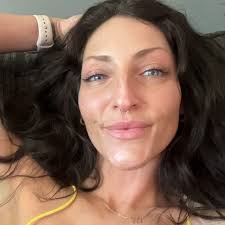 i have a client that does this 🥲 it always makes me giggle in admiration  for her. sue is that girl