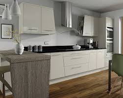 julian graham kitchens & bathrooms, 325