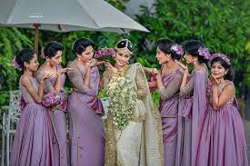 Pin By Yashodara R On Kandyan Brides Bride Reception Dresses Bridesmaid Photoshoot Casual Bridesmaid Dresses