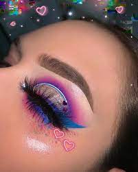 You Like My Hair Gee Thanks Just Bought It Hi I M Obsessed With Ariana Grande S New Song So I Had To D Artistry Makeup Colorful Makeup Makeup