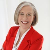 Lynne Walters's Instagram, Twitter & Facebook