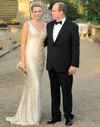 Check spelling or type a new query. Charlene Von Monaco Mit Diesen Looks Begeistert Yahoo Lina Miller