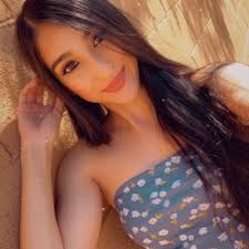 Gianna Diaz (@geedee219)