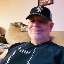 Madison Levine (@WinoBeeroFoodo)