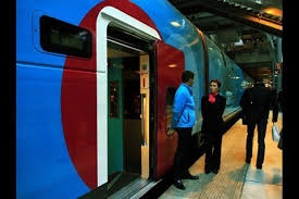 Ce train low cost ne veut rien sacrifié sur l'essentiel tout en offrant un service à un tarif. Sncf Unveils Ouigo Low Cost Tgv Service News Railway Gazette International