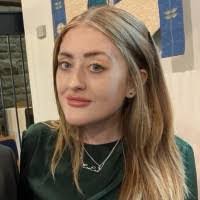 Angela Cossey's Instagram, Twitter & Facebook