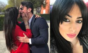 Maicol bassi, pr e vocalist. Uomini E Donne Alessia Messina Si E Fidanzata Bollicine Vip