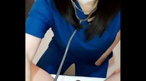 หมอเอิร์นสุดสวย ขาวหมวยนมใหญ่ มาเก็บตัวอย่างน้ำเชื้อคนไข้ด้วยตัวเอง -  XNXX.COM