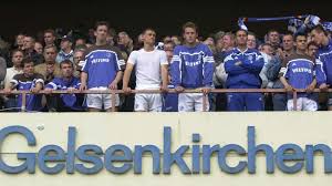 Deutscher meister wurde der verein aus gelsenkirchen zuletzt im jahr 1958,. Schalke Als Die Damme Brachen Kicker