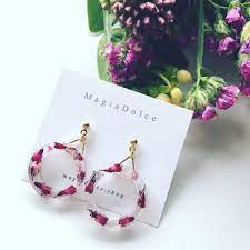 maru 三角 蕾のピアス イヤリング purple 樹脂クラフト レジンアクセサリー 作り方 レジン アクセサリー デザイン