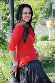 Gayathri dias hot latest photos. Gayathri Dias Puka Shefalitayal