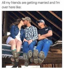 Single Funny Wedding Pictures Funny Engagement Photos Engagement Humor