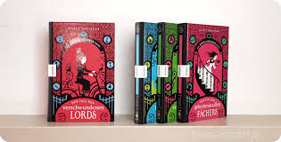 She may not be in the arthur conan doyle canon, but she is on netflix. Favolas Lesestoff Enola Holmes Ab Heute Als Buch Und Film Mit Verlosung