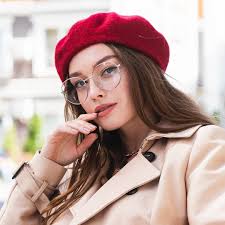 Makeup Revolution Emily In Paris Just A Kiss Cream Lipstick