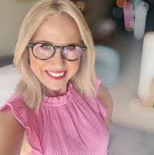 Heidi Kopp's Instagram, Twitter & Facebook