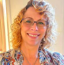 West Island yoga classes for yin yoga & sound baths