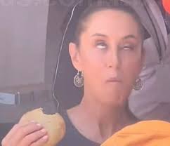 Tengo un pinchi coraje atoradote en el pecho por ese viejo y porque al  Jaecon le costaron 90 cap para entender como se comporto completamente.....  peroooooo QUE GUAPO SE VE EL CABALLO