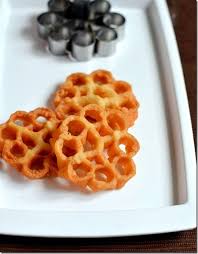 Eggless Rose Cookies Achu Murukku Recipe Kerala Achappam Without Egg Recipe Rose Cookies Recipes Sweet Recipes