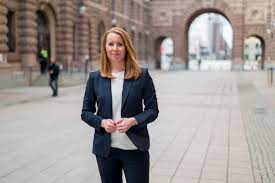 Jun 19, 2017 · the rockefellers are an old family with deep links to the oil industry and many other sectors. Annie Loof Visits The University Podcast Sweden S United Student Unions