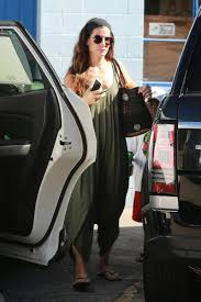 No Bra, No Problem! Sandra EXPOSES Her Top In Broad Daylight