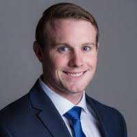 Sean Kerns's Instagram, Twitter & Facebook