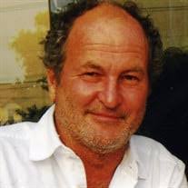 Bonnie Pringle's Instagram, Twitter & Facebook