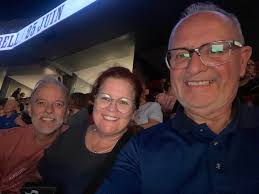 Child Left Unattended in Car Near Guitar Center