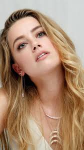 Amber Heard hd image