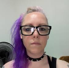 Kate Kelch's Instagram, Twitter & Facebook