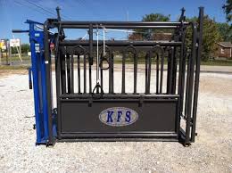 Our database is full of premium farming and utility equipment at competitive real tuff portable handling system 8' no corner crowding tub 9' adjustable alley squeeze chute with palpation cage automatic reset head. Kfs Cattle Squeeze Chute We Have Only C B Farm Outdoors Facebook