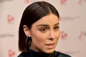 If i wasn't your daughter (2017). Lena Meyer Landrut Teilt Ganz Personliches Foto Kaum Zu Erkennen Derwesten De