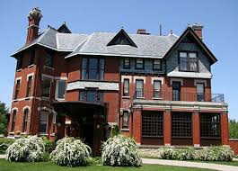Brucemore Mansion Cedar Rapids Ia Haunted Places Mansions Scary Places