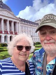 Just left Brussels and found this beauty at the Brussels-Midi train station  :)