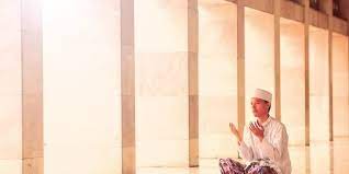 Berkurban adalah salah satu cara untuk mendekatkan diri kepada allah swt. 5 Cara Mendekatkan Diri Kepada Allah Tingkatkan Pahala Anda Merdeka Com