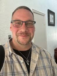 Introduction of new member in Texas dating group