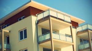 Era in drum, asa ca am. Salon Imobiliar Bucuresti Economica Net