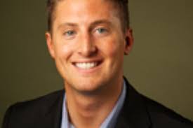 Dustin Cavanaugh's Instagram, Twitter & Facebook