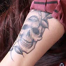 Jesy nelson has a writing inked on upper part her right thigh. Jesy Nelson Tattoos Tattoos Jesy Nelson Her Style