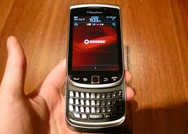 Download blackberry bold touch 9900 java games. Review Rogers Blackberry Torch 9810 Mobilesyrup