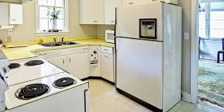 9 obvious signs you need a new refrigerator