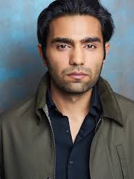 You've heard of double Dutch...here's triple Dutch. —>⁠ ⁠ || Dutch Johnson  || @dutchjohnson225 || Grooming: @ashantaartistry #headshots  #actorheadshots #newheadshot #headshotsforactors #mensheadshots  #headshotsfordays #actingheadshots #actingheadshot ...