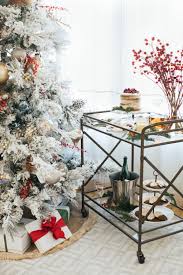 The traditional colors of christmas are pine green (evergreen), snow white. 75 Christmas Decoration Ideas 2020 Stylish Holiday Decorating