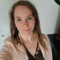 90+ "Samira Van" profiles